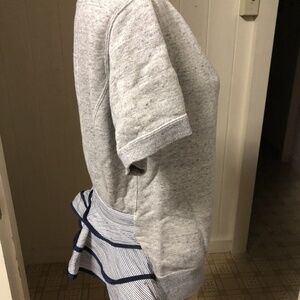 SACAI sz 3 S-M Light Gray Short Sleeve Sweatshirt